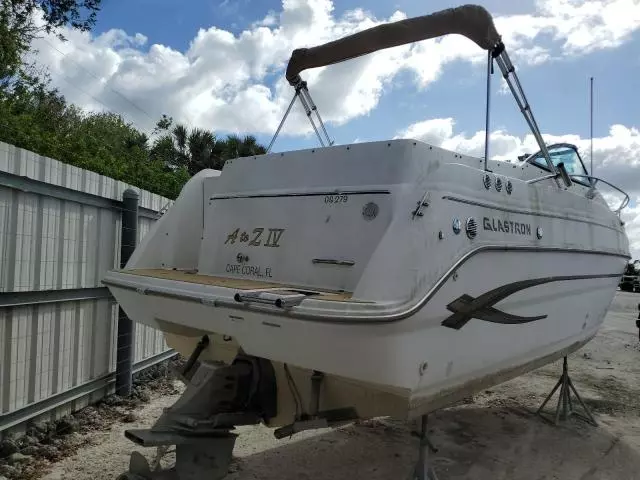 2003 Glastron Boat