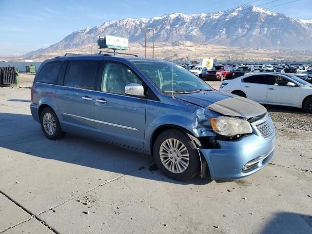 2012 Chrysler Town & Country Limited