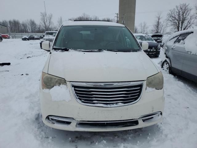 2013 Chrysler Town & Country Touring