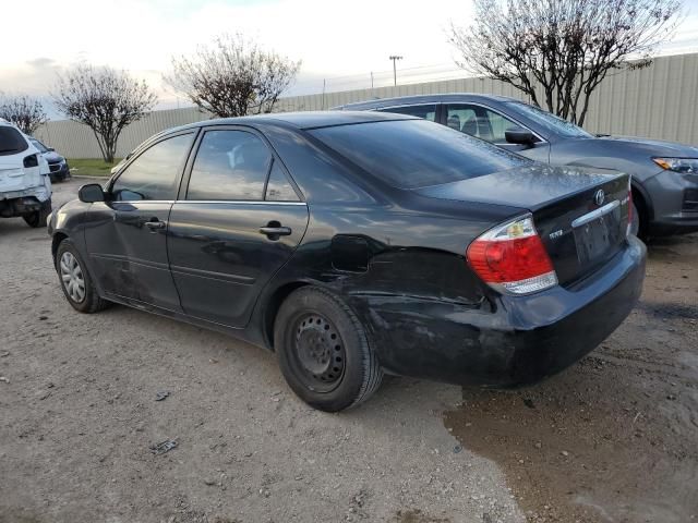 2005 Toyota Camry LE