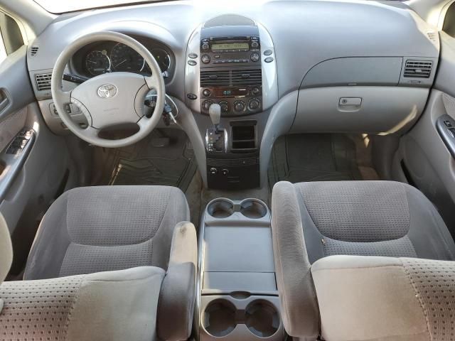 2006 Toyota Sienna CE