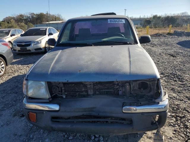 2000 Toyota Tacoma