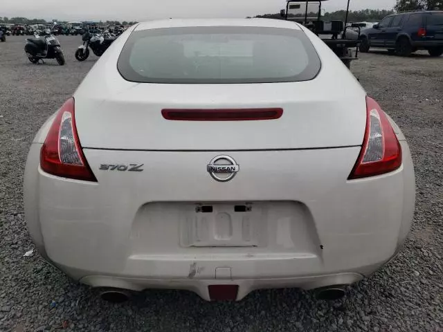 2017 Nissan 370Z Base