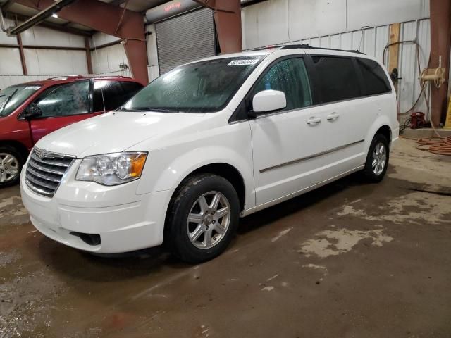 2010 Chrysler Town & Country Touring