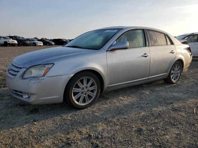 2005 Toyota Avalon XL