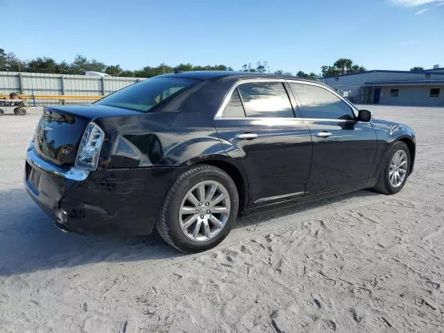 2012 Chrysler 300 Limited