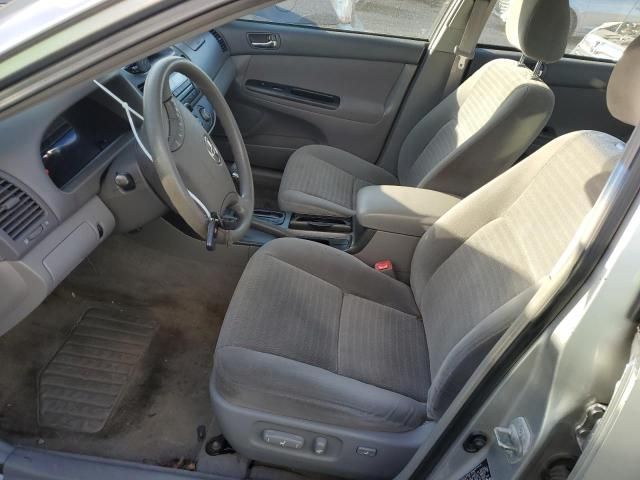 2005 Toyota Camry LE