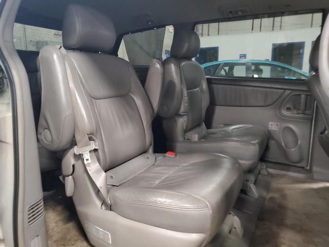 2006 Toyota Sienna XLE