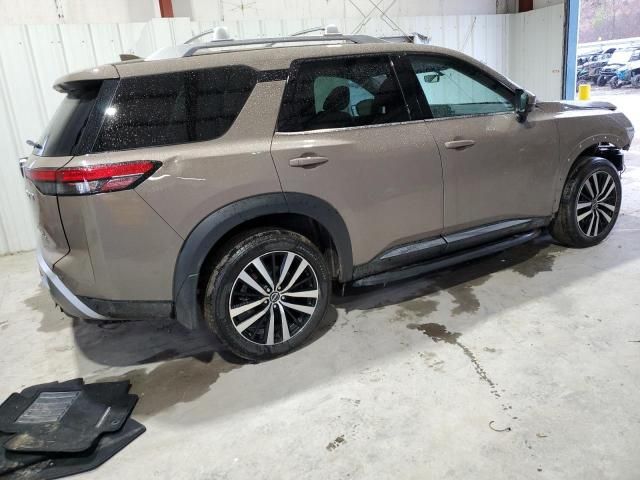 2023 Nissan Pathfinder Platinum