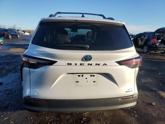 2024 Toyota Sienna XLE