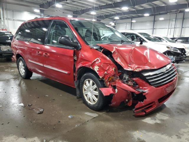 2005 Chrysler Town & Country Touring