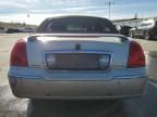 2005 Lincoln Town Car Signature Limited