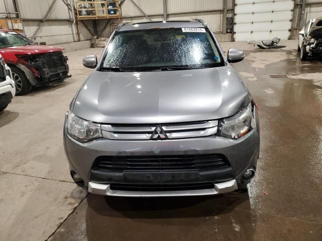 2015 Mitsubishi Outlander SE