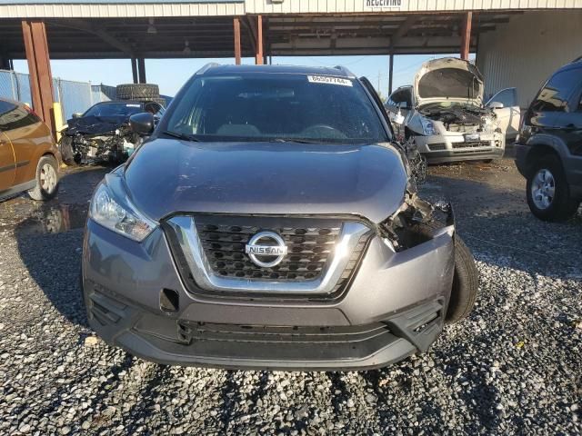 2018 Nissan Kicks S