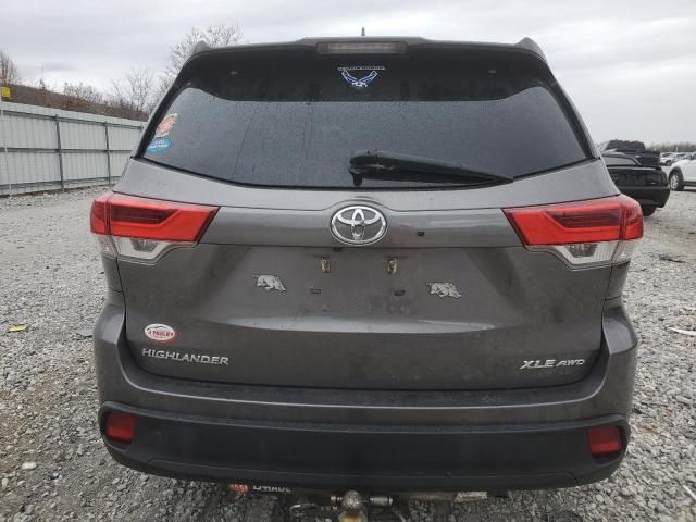 2018 Toyota Highlander SE