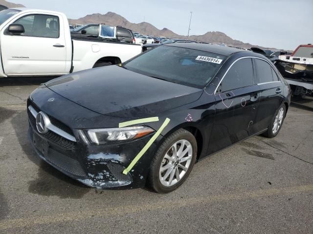 2019 Mercedes-Benz A 220