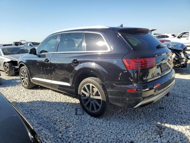 2019 Audi Q7 Premium Plus