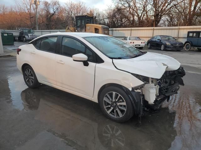 2022 Nissan Versa SV