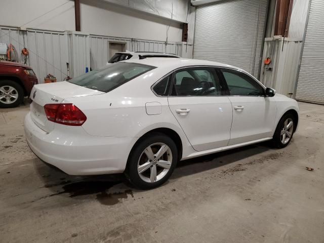 2014 Volkswagen Passat SE