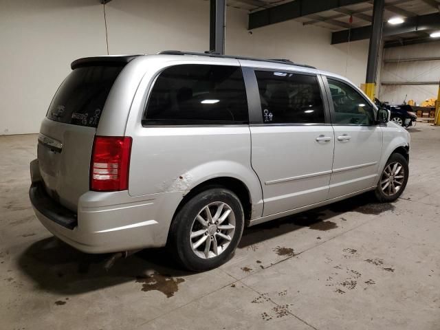 2008 Chrysler Town & Country Touring