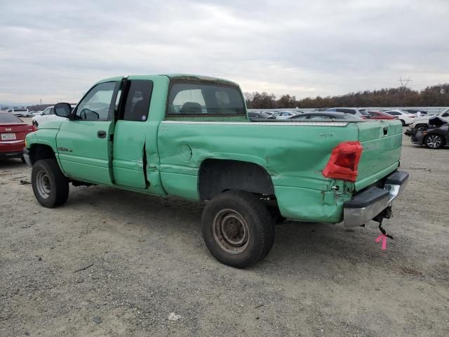 1999 Dodge RAM 2500