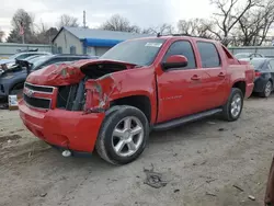 Salvage cars for sale at Wichita, KS auction: 2007 Chevrolet Avalanche C1500