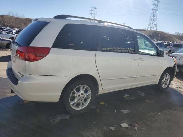 2004 Toyota Sienna XLE