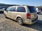 2010 Chrysler Town & Country Touring