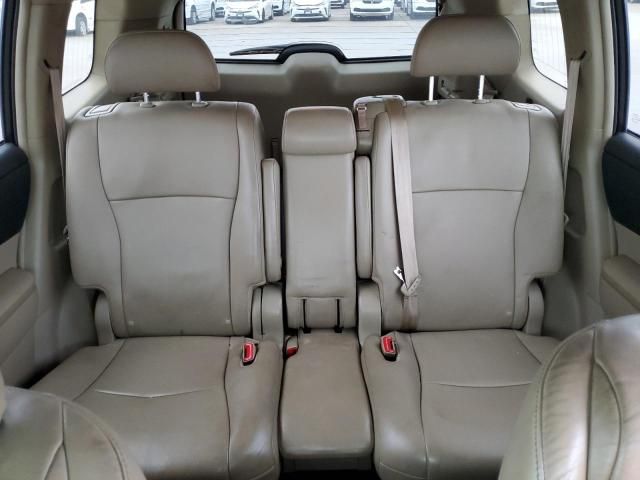 2013 Toyota Highlander Base