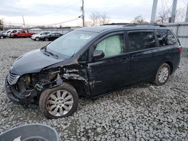 2015 Toyota Sienna LE