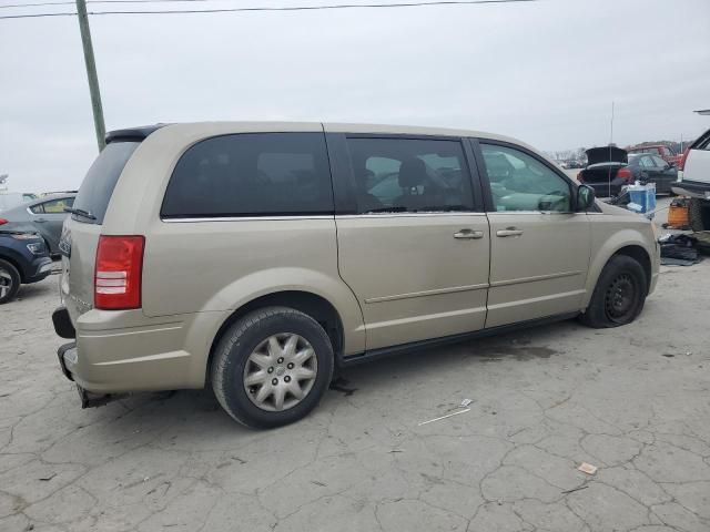 2009 Chrysler Town & Country LX