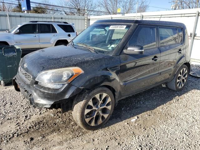 2013 KIA Soul +