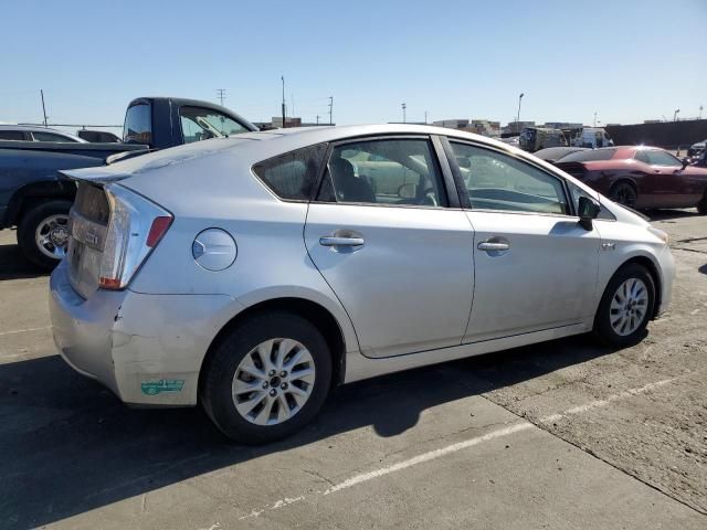 2014 Toyota Prius PLUG-IN