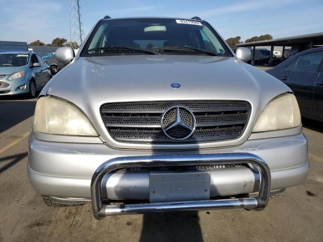 2000 Mercedes-Benz ML 430