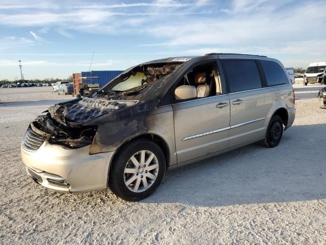 2014 Chrysler Town & Country Touring