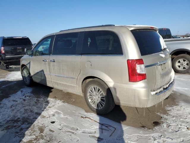 2014 Chrysler Town & Country Touring L