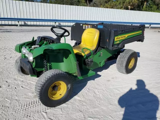 2023 John Deere TX 4X2