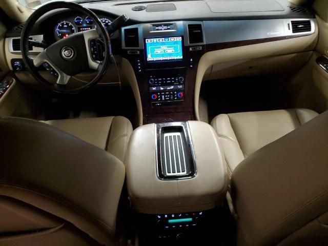 2014 Cadillac Escalade Luxury