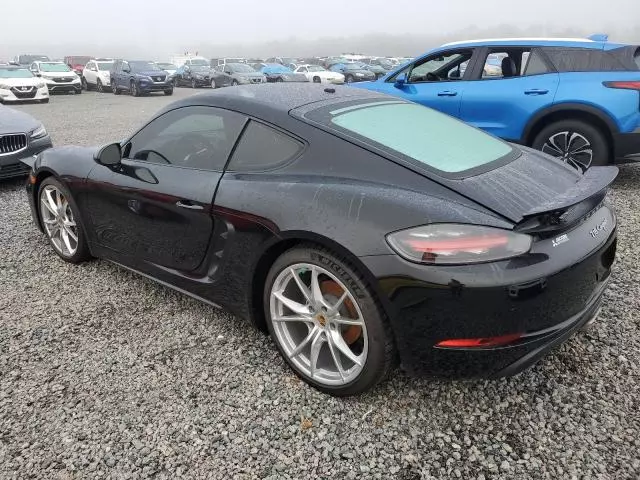 2018 Porsche Cayman