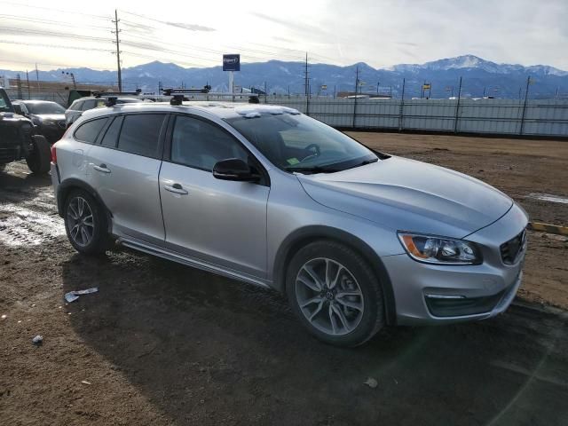 2017 Volvo V60 Cross Country Premier