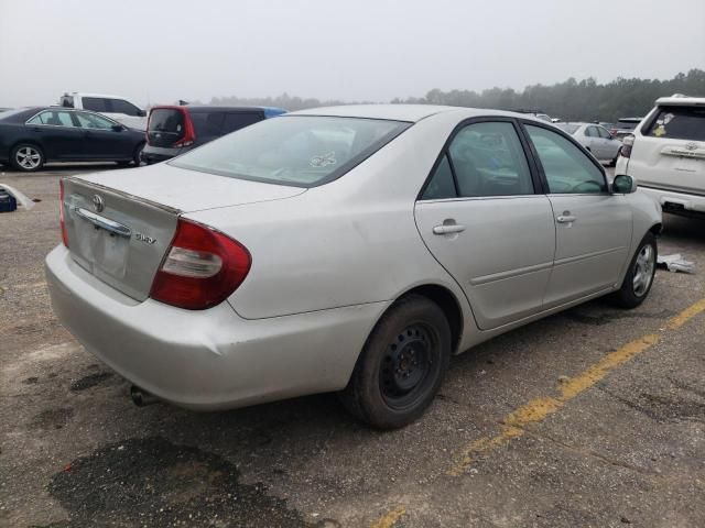 2004 Toyota Camry LE