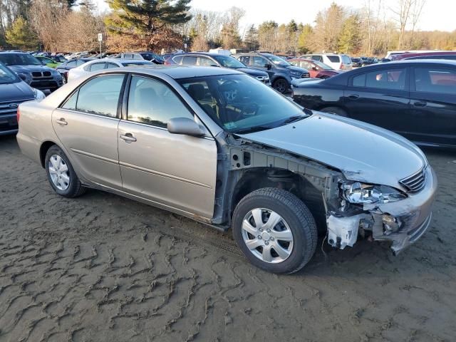 2004 Toyota Camry LE