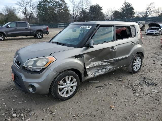 2013 KIA Soul +