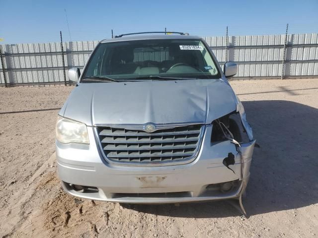 2010 Chrysler Town & Country Touring