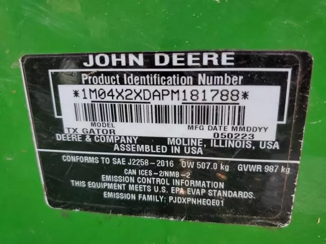 2023 John Deere TX 4X2