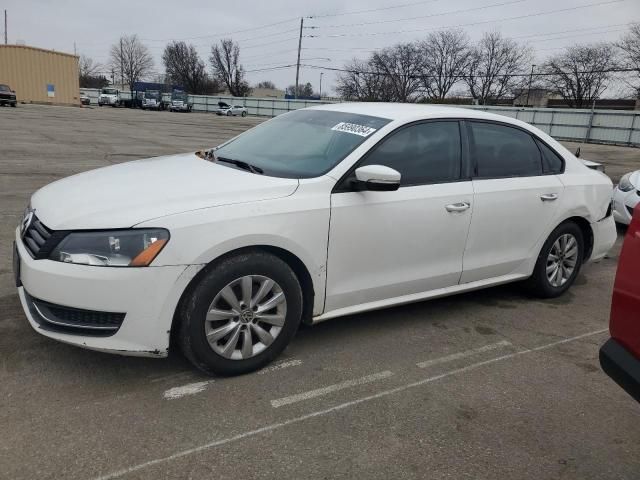 2013 Volkswagen Passat S