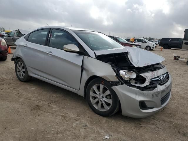 2013 Hyundai Accent GLS