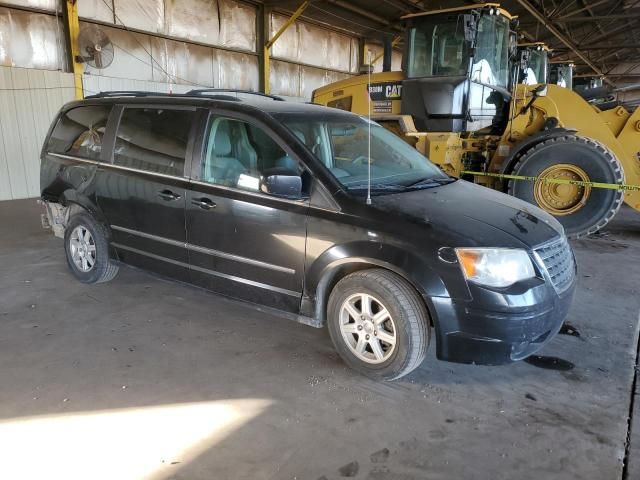 2010 Chrysler Town & Country Touring