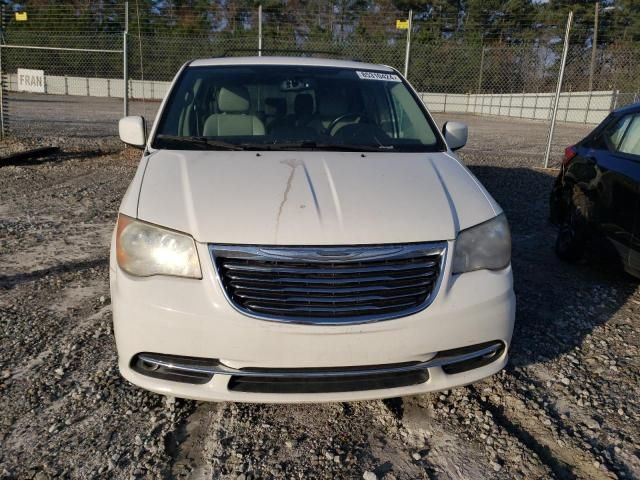 2013 Chrysler Town & Country Touring