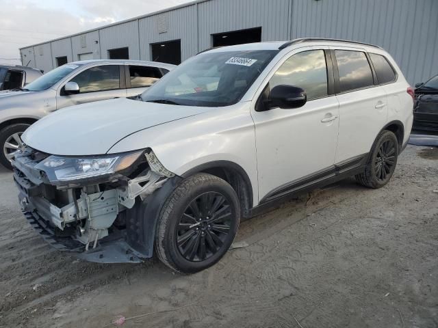 2020 Mitsubishi Outlander SE